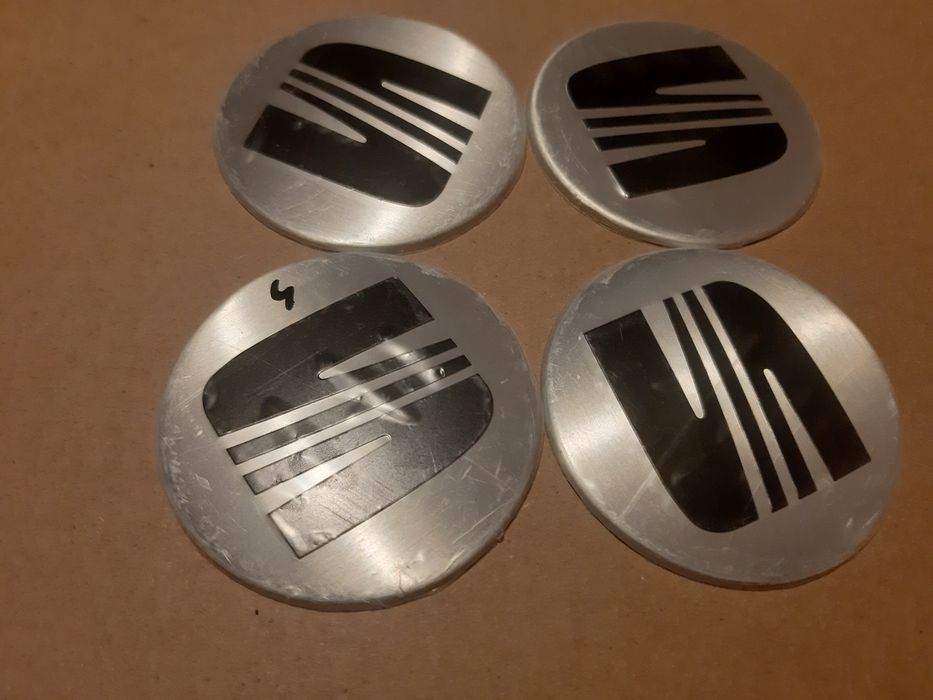 Naklejki emblematy seat 60 mm