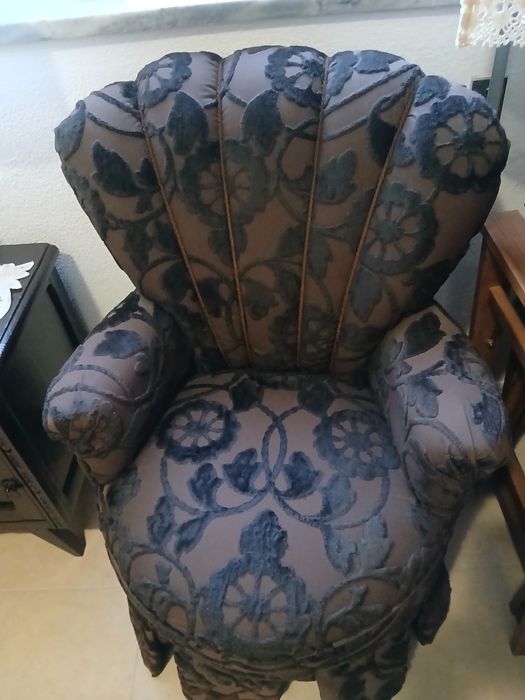 Senhorinha em veludo