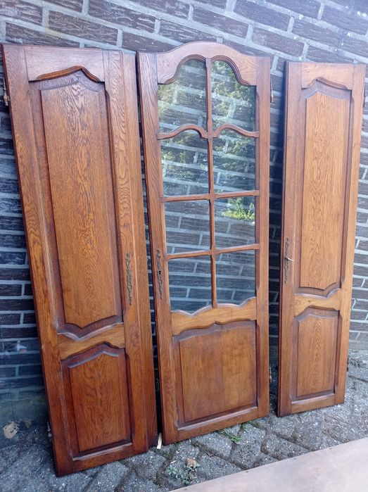 Witryna. Szafa Ludwikowska.