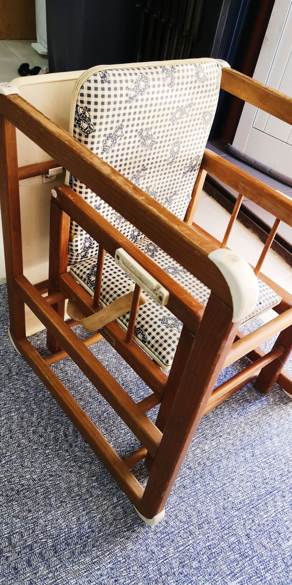 Conjunto Mesa + Cadeira Criança