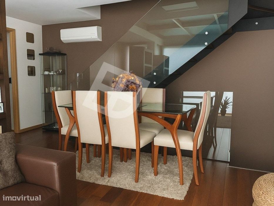 Apartamento T1+1 Duplex (Loft) Mobilado e Equipado - Junto ao Hospi...