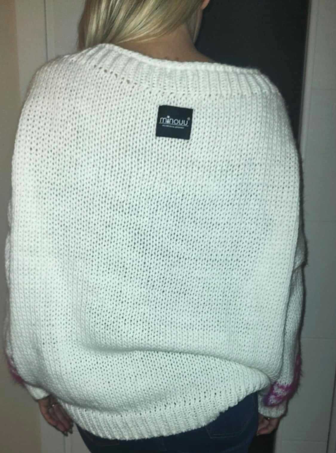 sweter biały z wełną 42/44 /róż napis/M*Nouu oversize XL/XXL