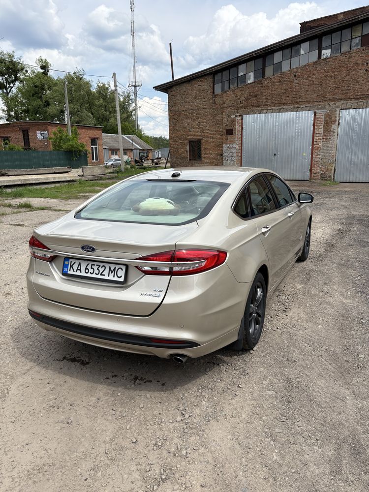 ford fusion hybrid 2018