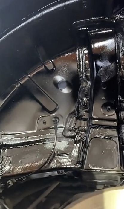 Konserwacja podwozia samochodu, gwarancja, faktura.