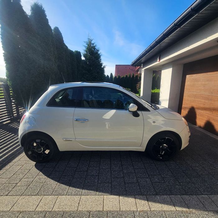 Fiat 500 2014 1.2 benzyna klima panorama alufelgi halogeny