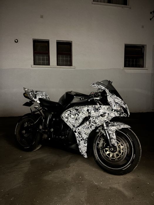 Honda CBR 1000RR SC57 2006