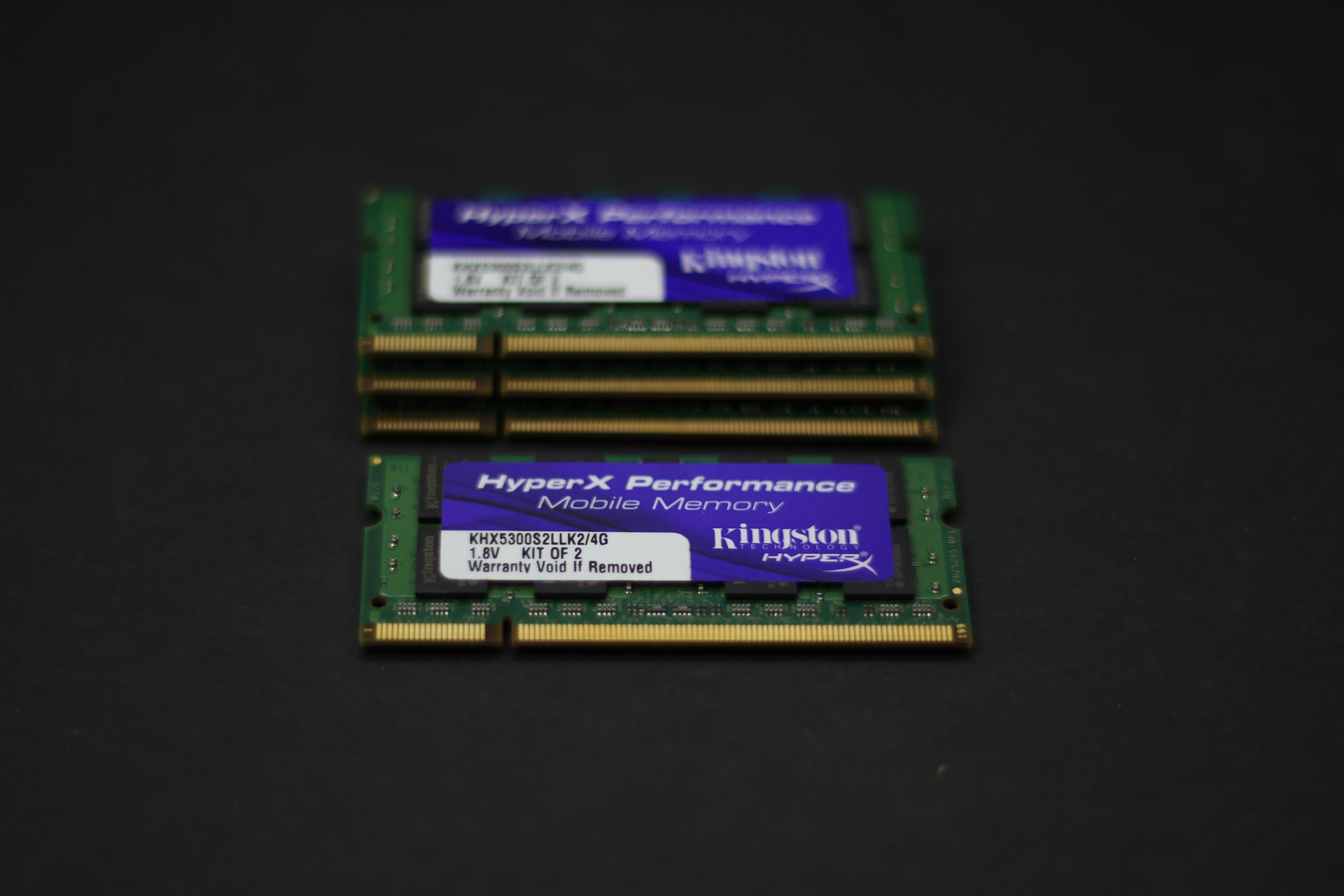 Memória RAM 8GB + 4GB