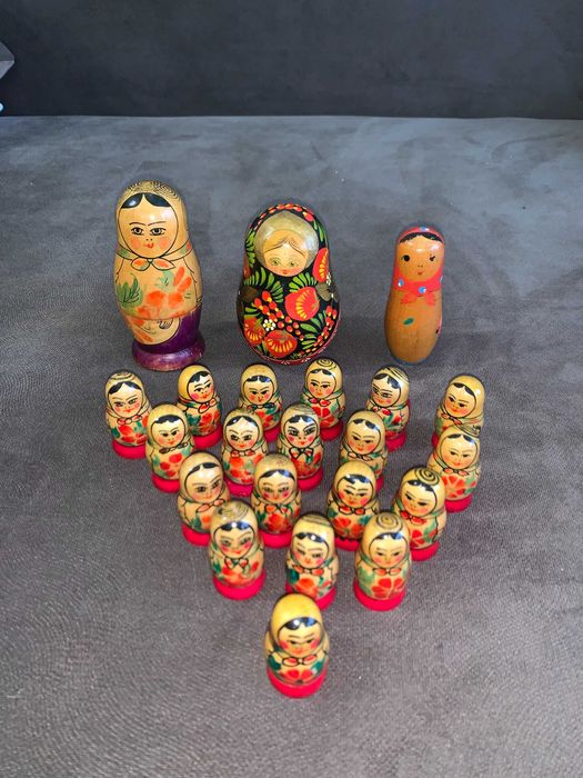 Игрушки маленькие матрешки