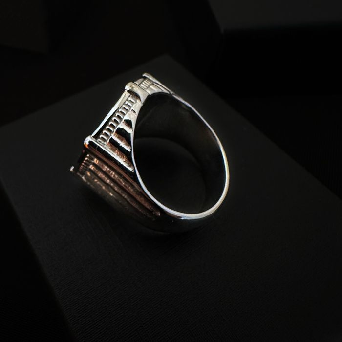 Anel libra portuguesa