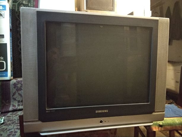 Продам Большой телевизор Samsung. Диагональ 73 см или 29 дюймов