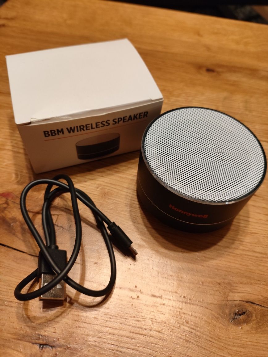 Przenośny mini głośnik bluetooth