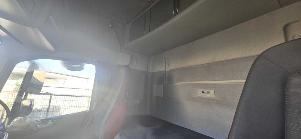 Samochód ciężarowy Volvo vh4 2016r69