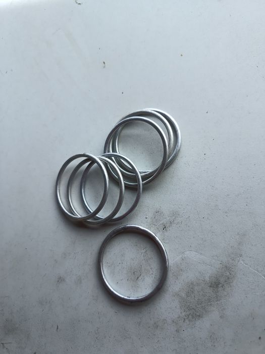 Nowa uszczelka kolanka tłumika MZ ETZ 250 251