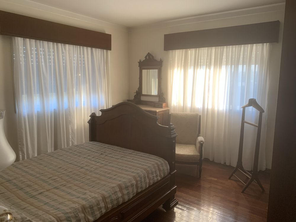 Quarto para menina estudante universitaria - Vila Real