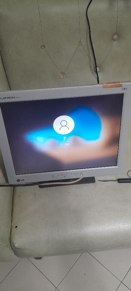 Monitor LG flatron