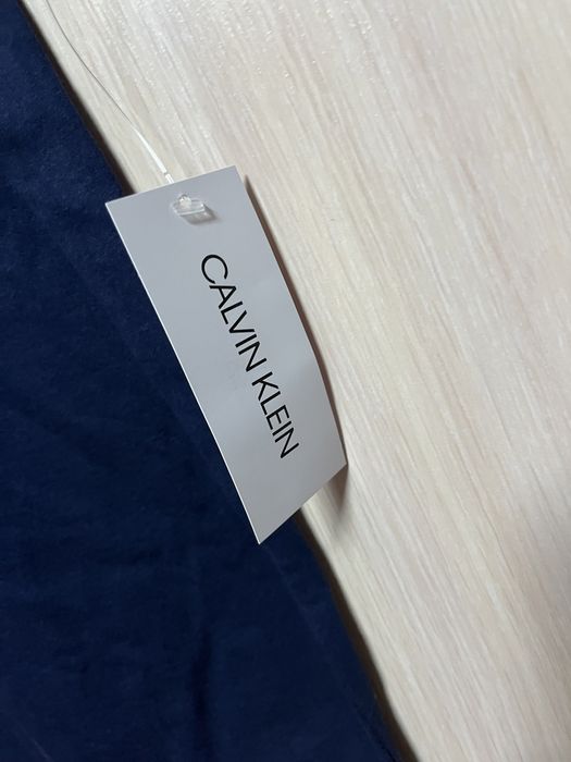 Calvin Klein t-shirt r S granatowa koszulka z napisem dość luźna