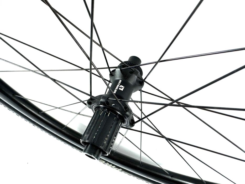 Koła Stożkowe Karbonowe Gravelowe REYNOLDS ART Gravel Disc Okazja