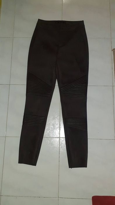 Calças ( Leggings ) Castanhas pele de Pêssego ( Zara )