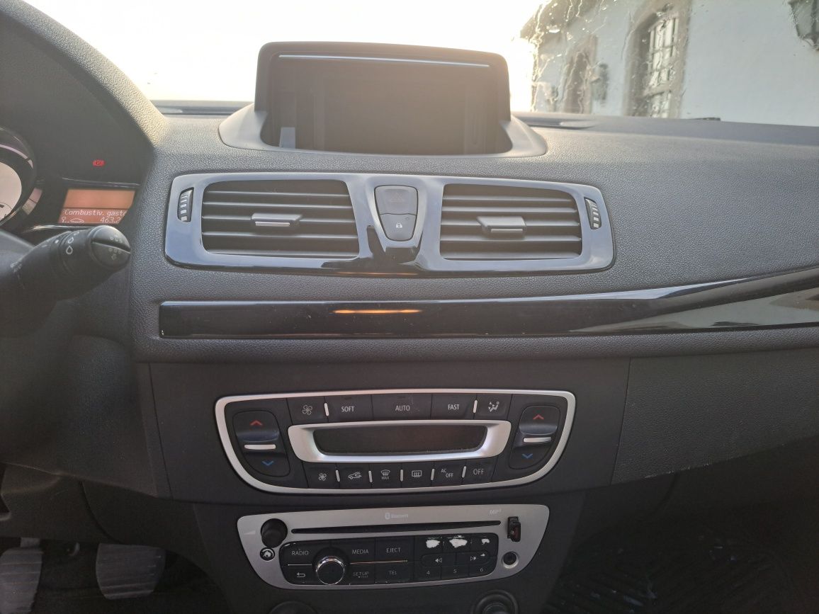 Renault megane bose edition 1.6 cc 130cv
Rerenaultnault Megane Bose Ed