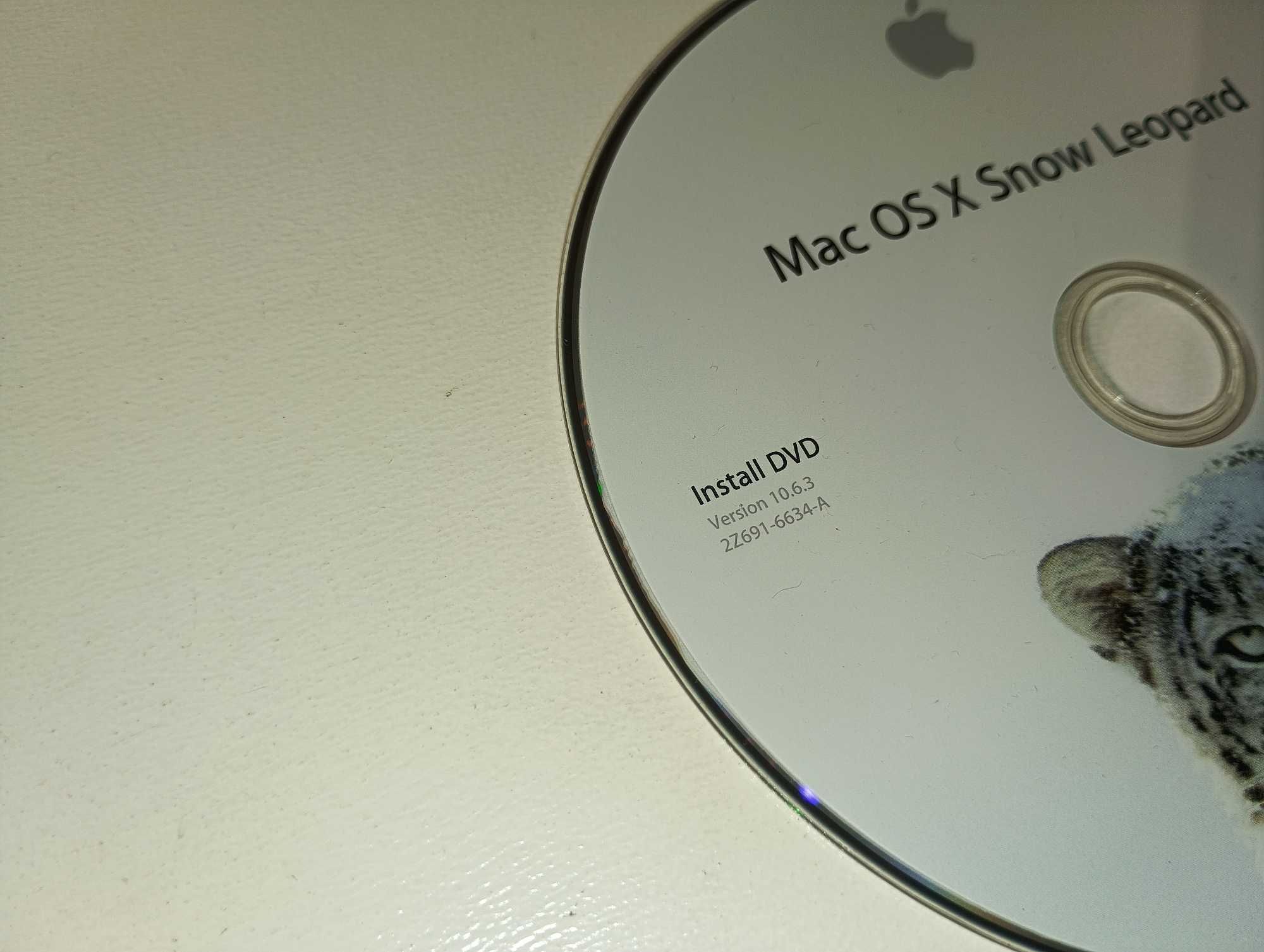 Apple Mac OS X System software 10.6.3 Snow Leopard Macintosh DVD ROM