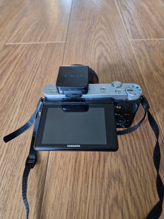 Aparat Samsung NX 3000