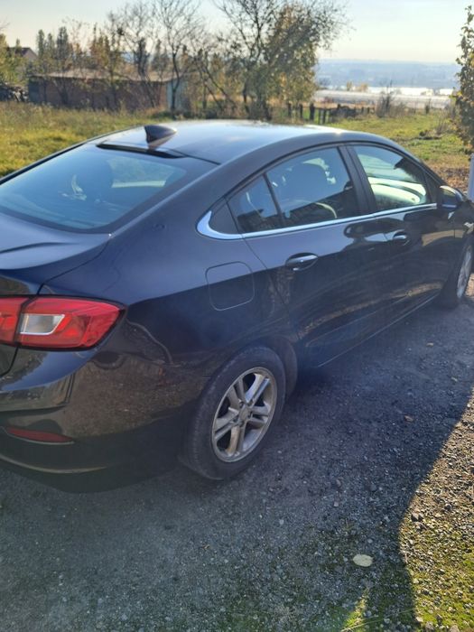 Продам Chevrolet cruze