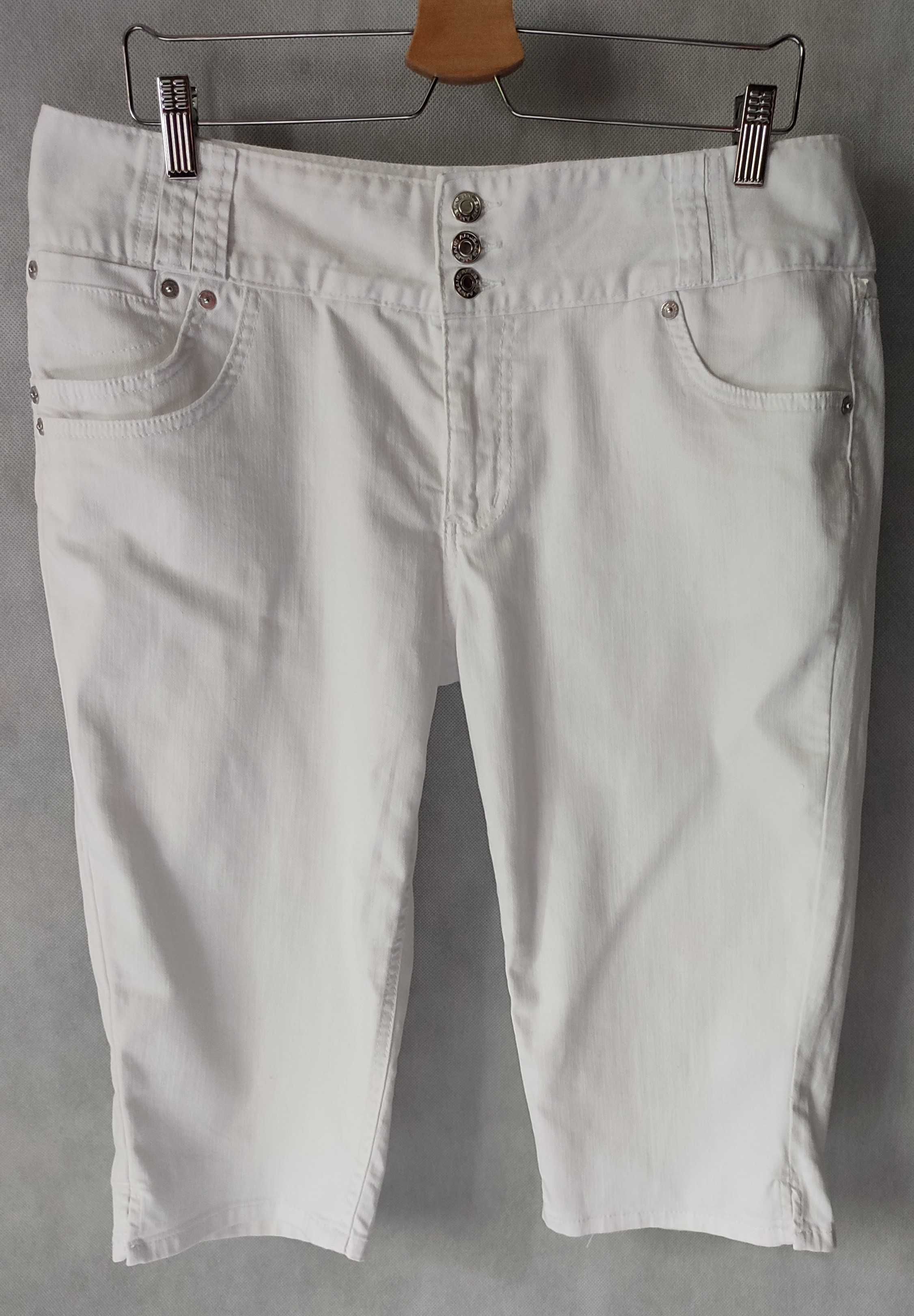 Spodenki damskie białe jeansowe plus size klasyczne do kolan 46