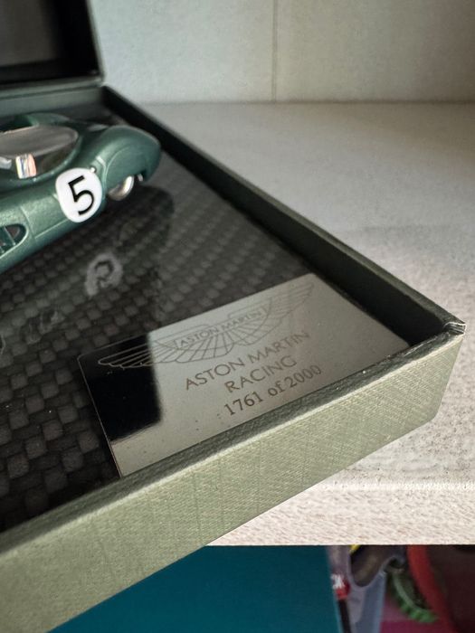 Heritage DBR1 and DBR9 Model Set Limited e numerada da IXO 1/43