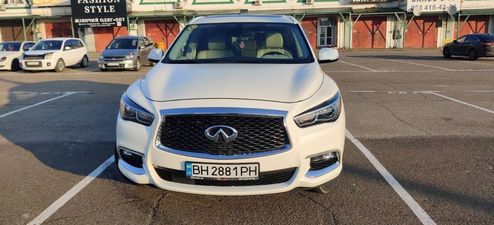 Продам infiniti QX60 2020р
