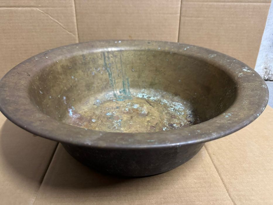 Продам миска бронзова