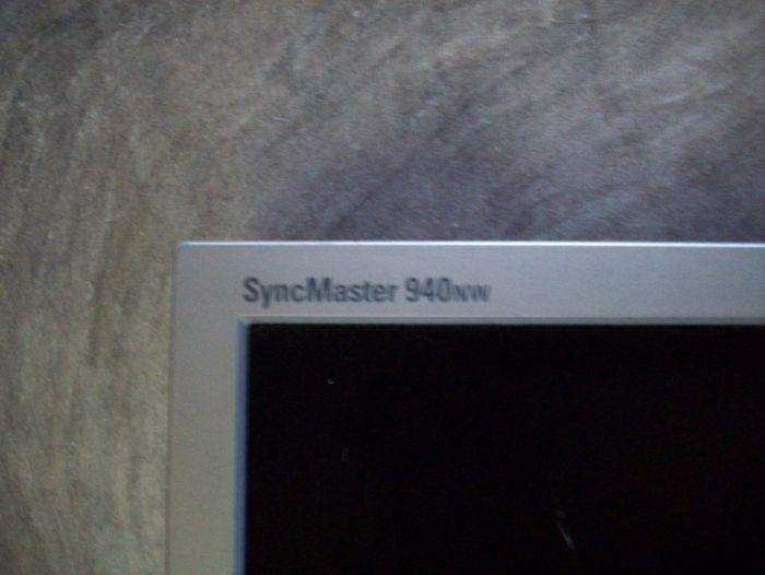 Monitor LCD Samsung SyncMaster SM 940NW 19" win xp