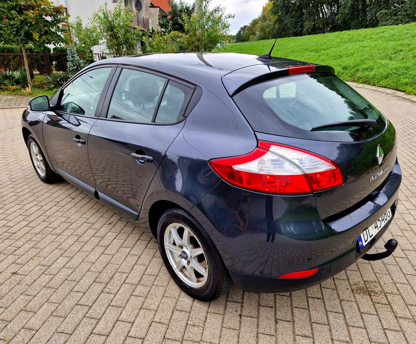 Renault Megane III 1.6 Benzyna 16v 100 km Navi Klima Zarejestrowana