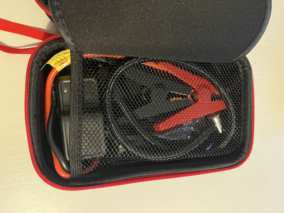 Urzadzenie rozruchowe z kompresorem powerbank