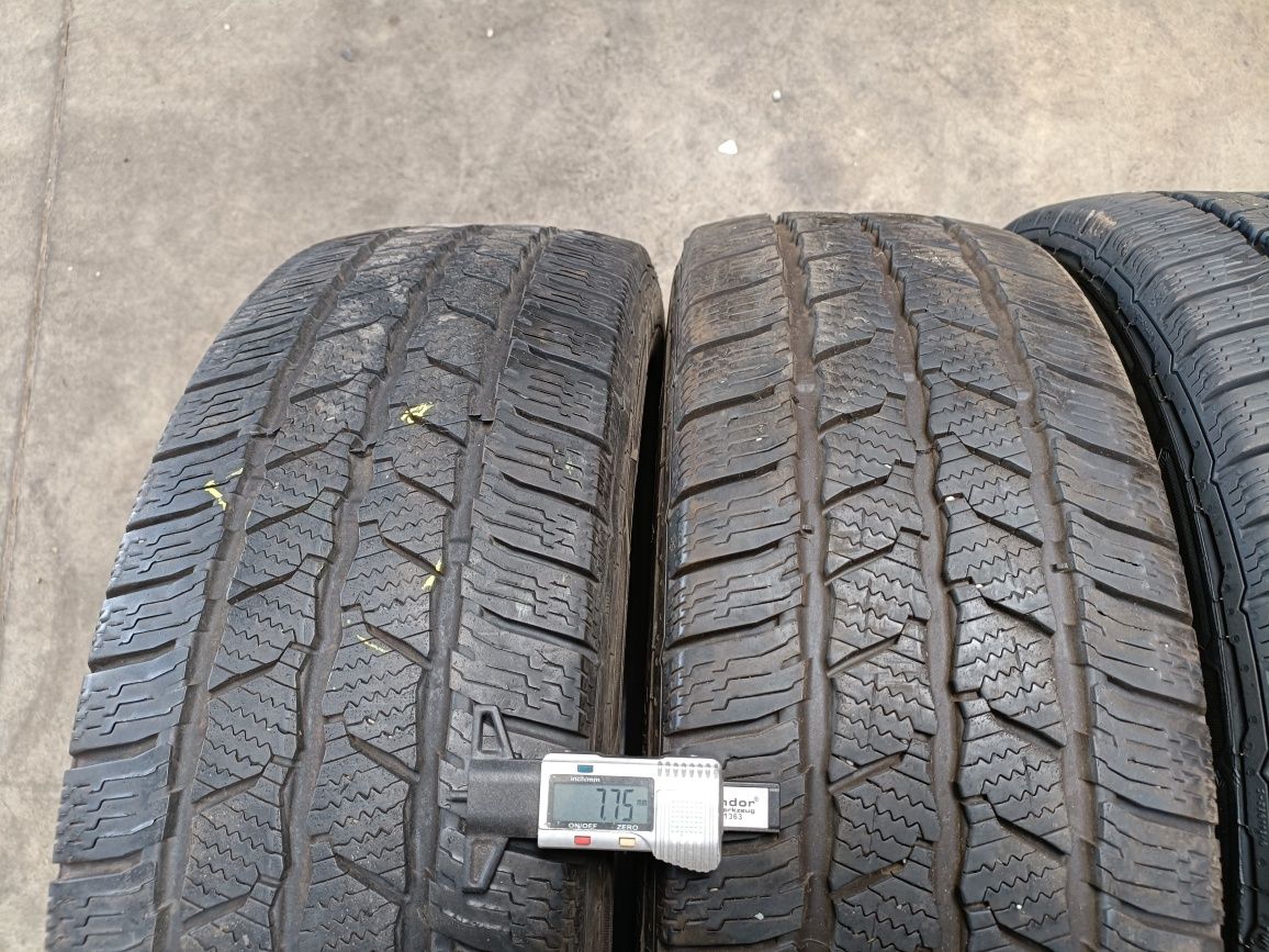 Opony zimowe Continental VanContact Winter 215/60R17C 104/102H