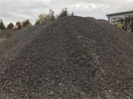 Żużel(szlaka)Na utwardzenie terenu.