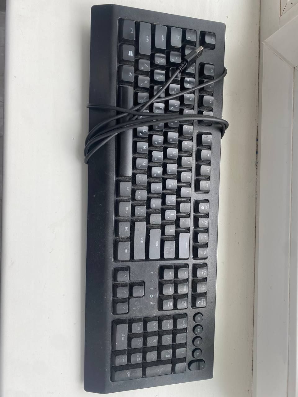 Клавіатура razer cysona v2