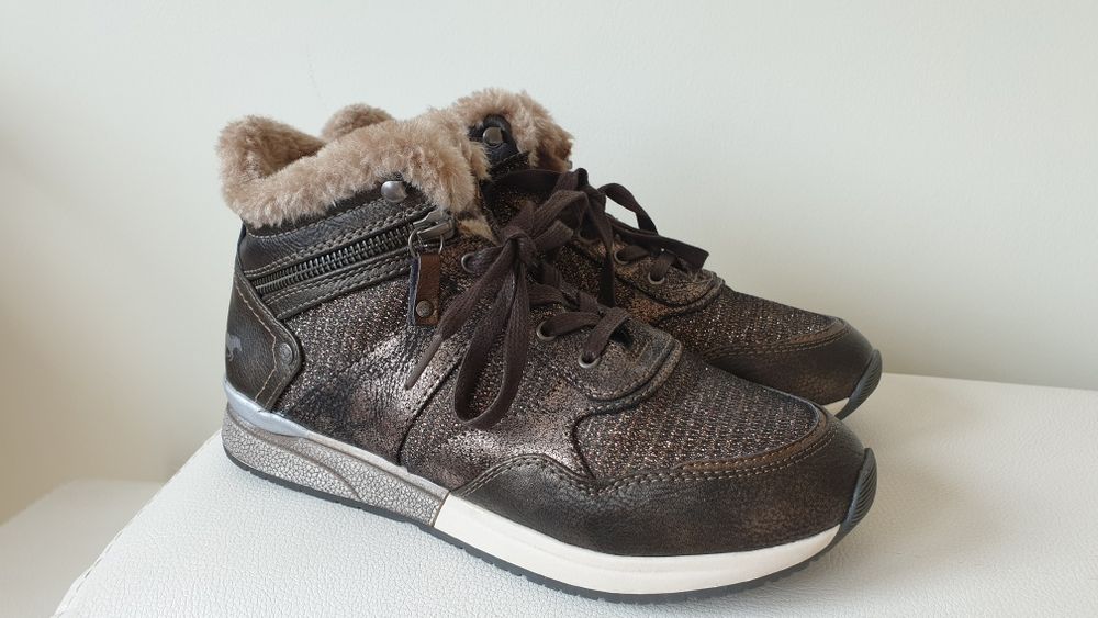 Sneakersy Mustang, botki, adidasy za kostkę, roz. 38