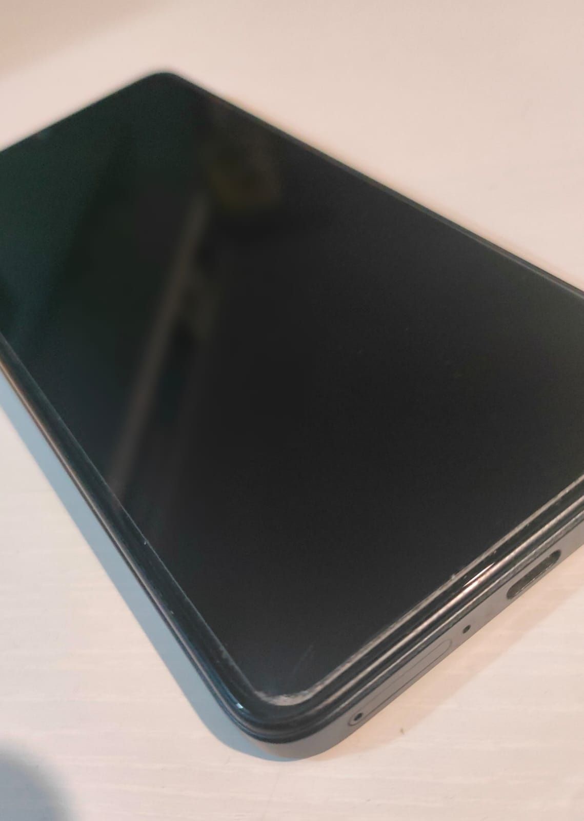 Smartphone POCO F5 PRO 12/512 w idealnym stanie, na gwarancji