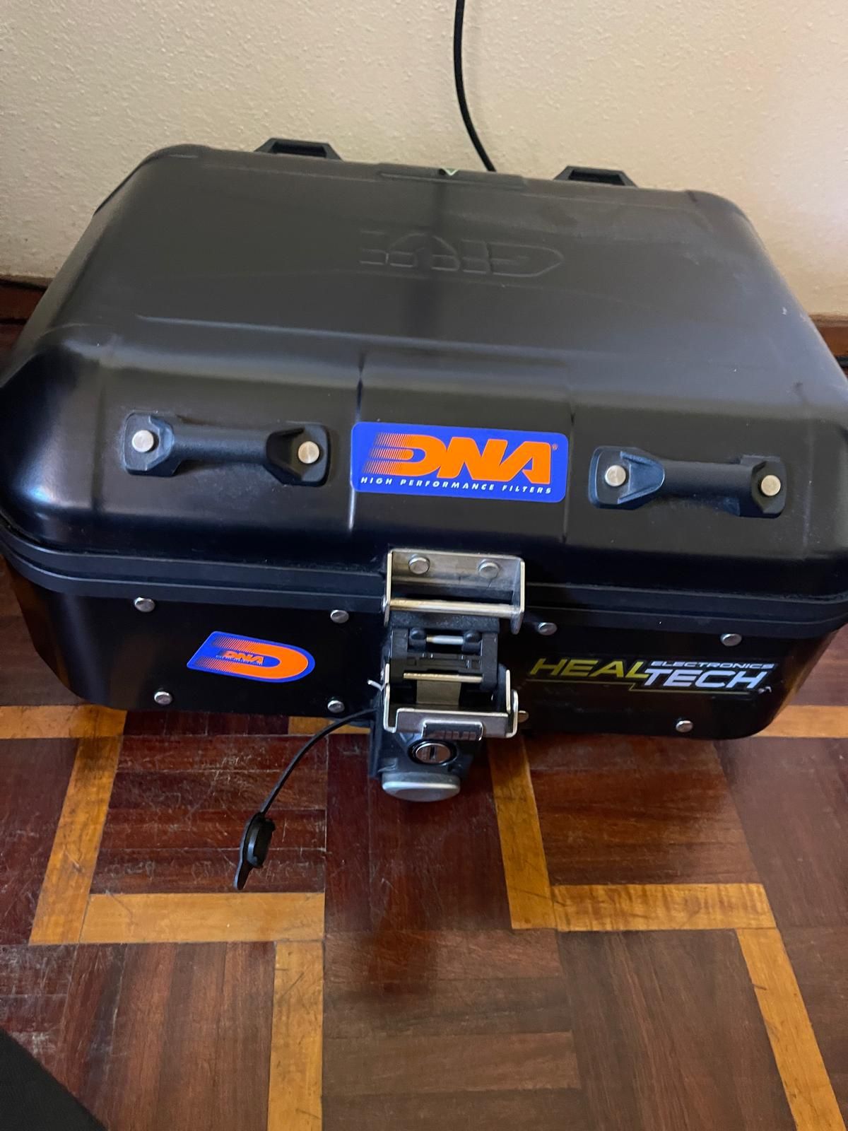 Baú /mala para cb 1000