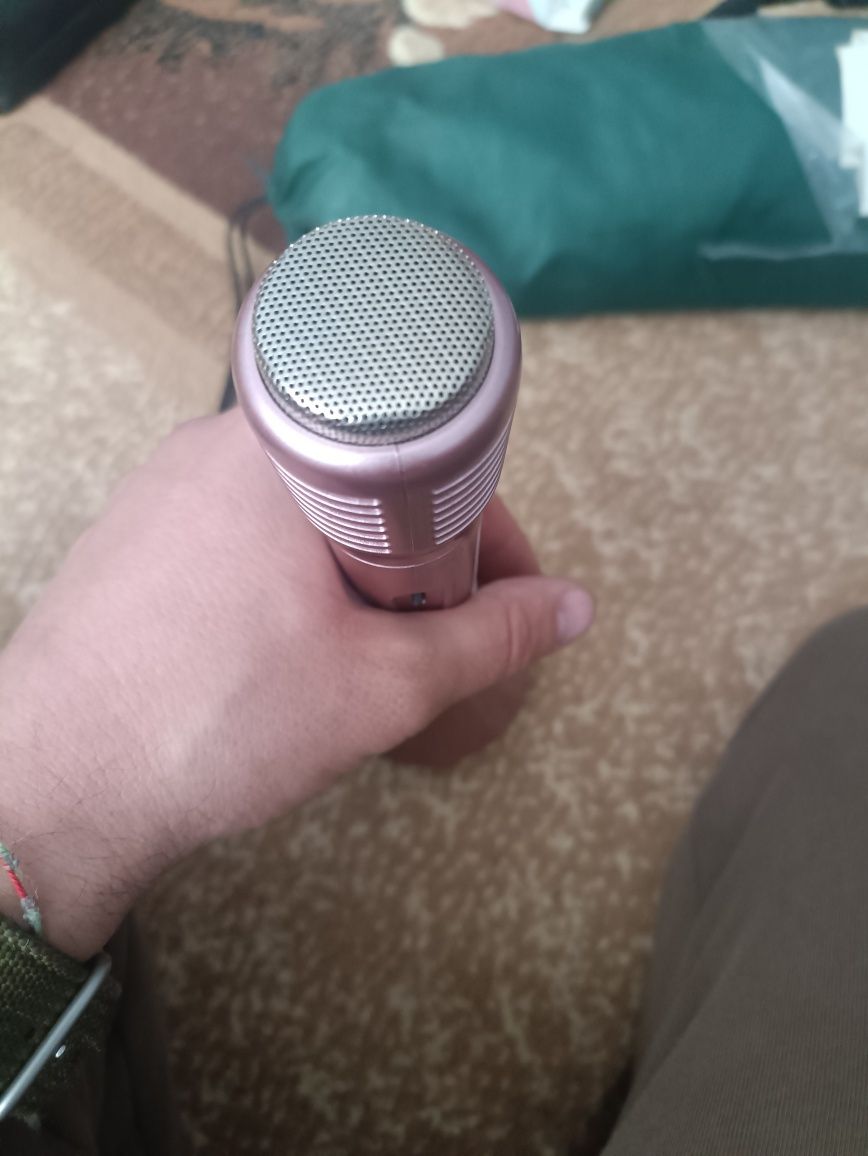 Портативная Bluetooth колонка с микрофоном