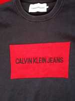 Продам оригинальную женскую кофту Calvin Klein размер М