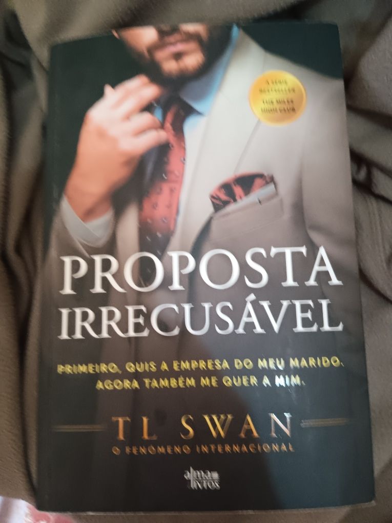 TL Swan-livro impecável