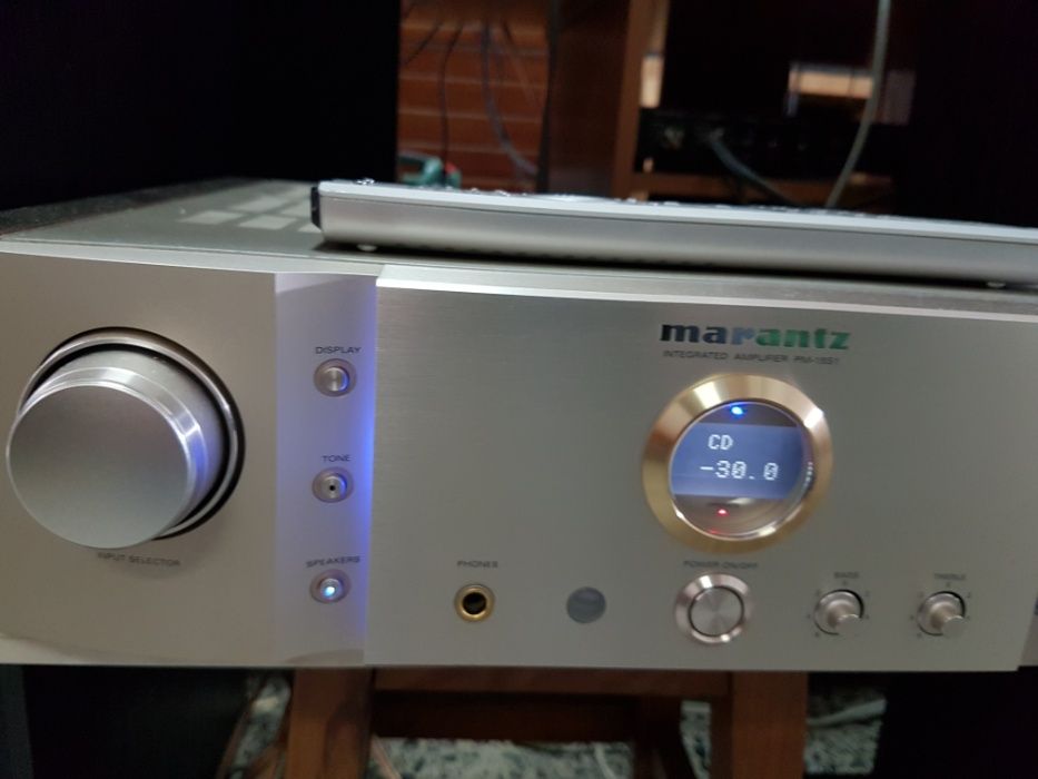 Amplificador Marantz topo de gama PM 15S1