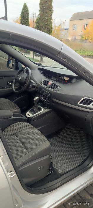 Renault grand scenic 3 2011 рік