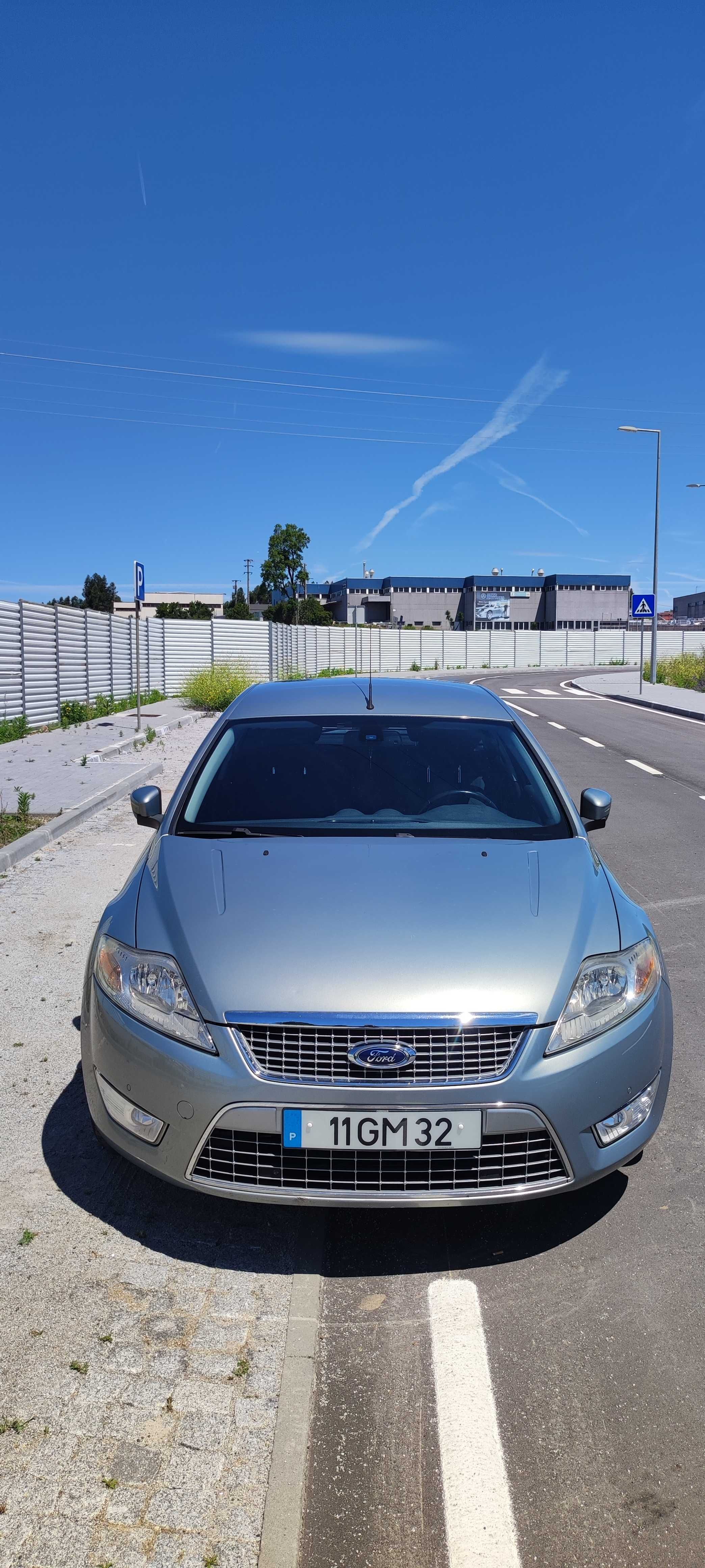 Ford Mondeo 1.8 TDCI Titanium c/ poucos kms
