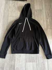 Czarna bluza nike