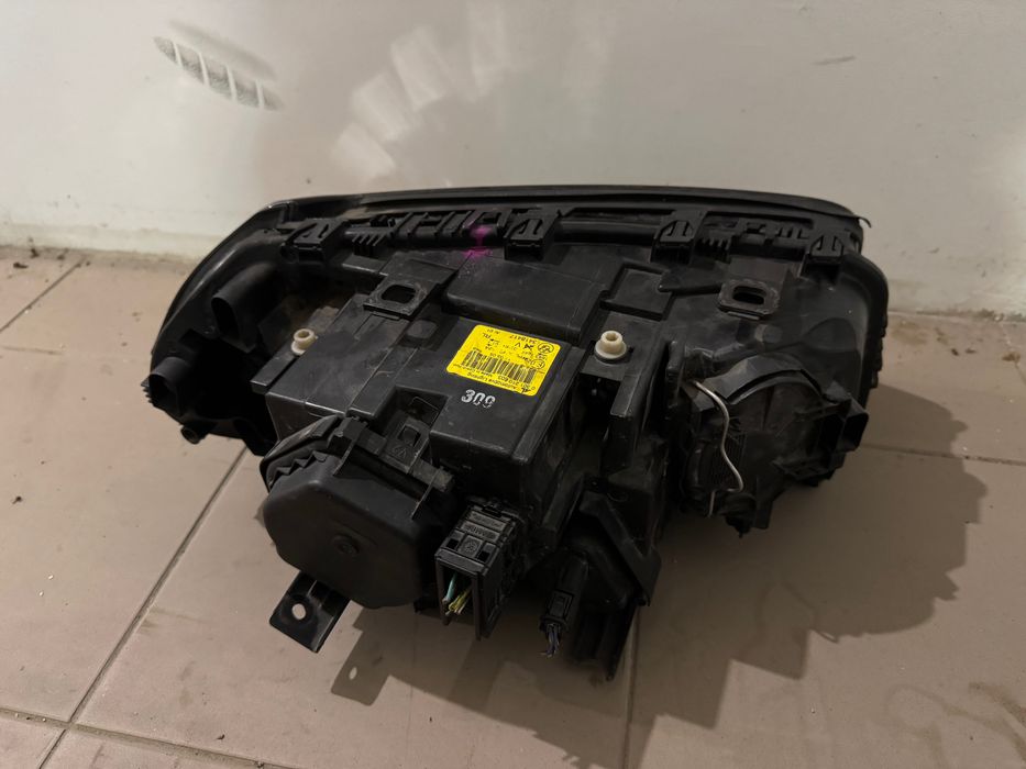 Ліва фара головного світла BMW x3 е83 до рест