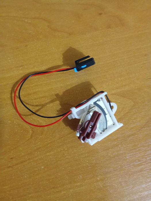 Датчик рівня палива GEELY CK