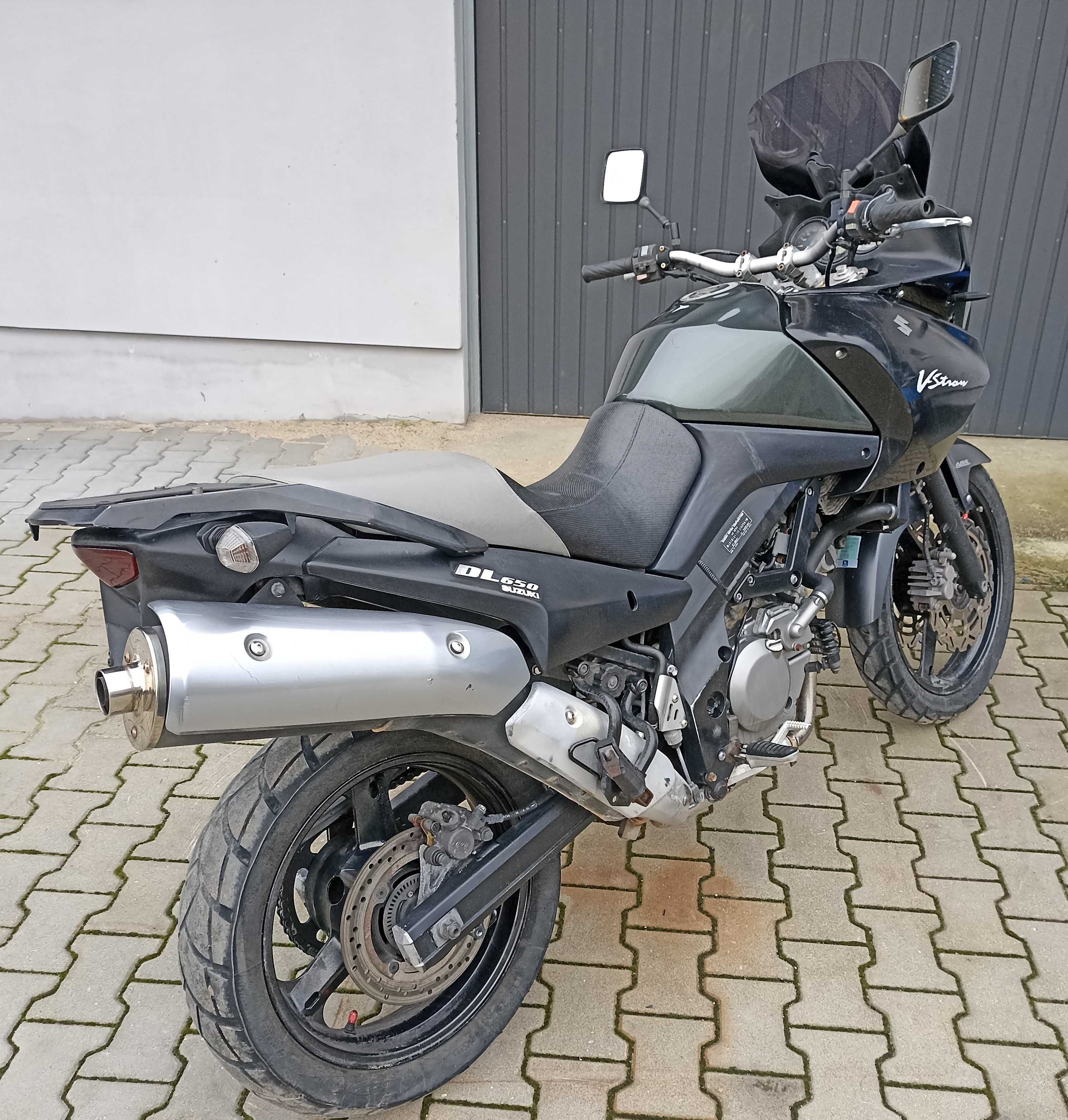 Suzuki DL650 V-strom adventure DL 650 Vstrom 2005rok