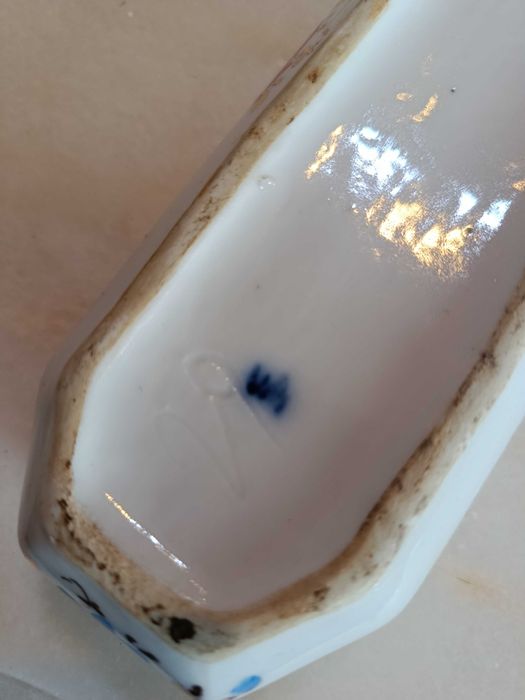 Caixa Vista Alegre V A  Séc XIX 19 cm